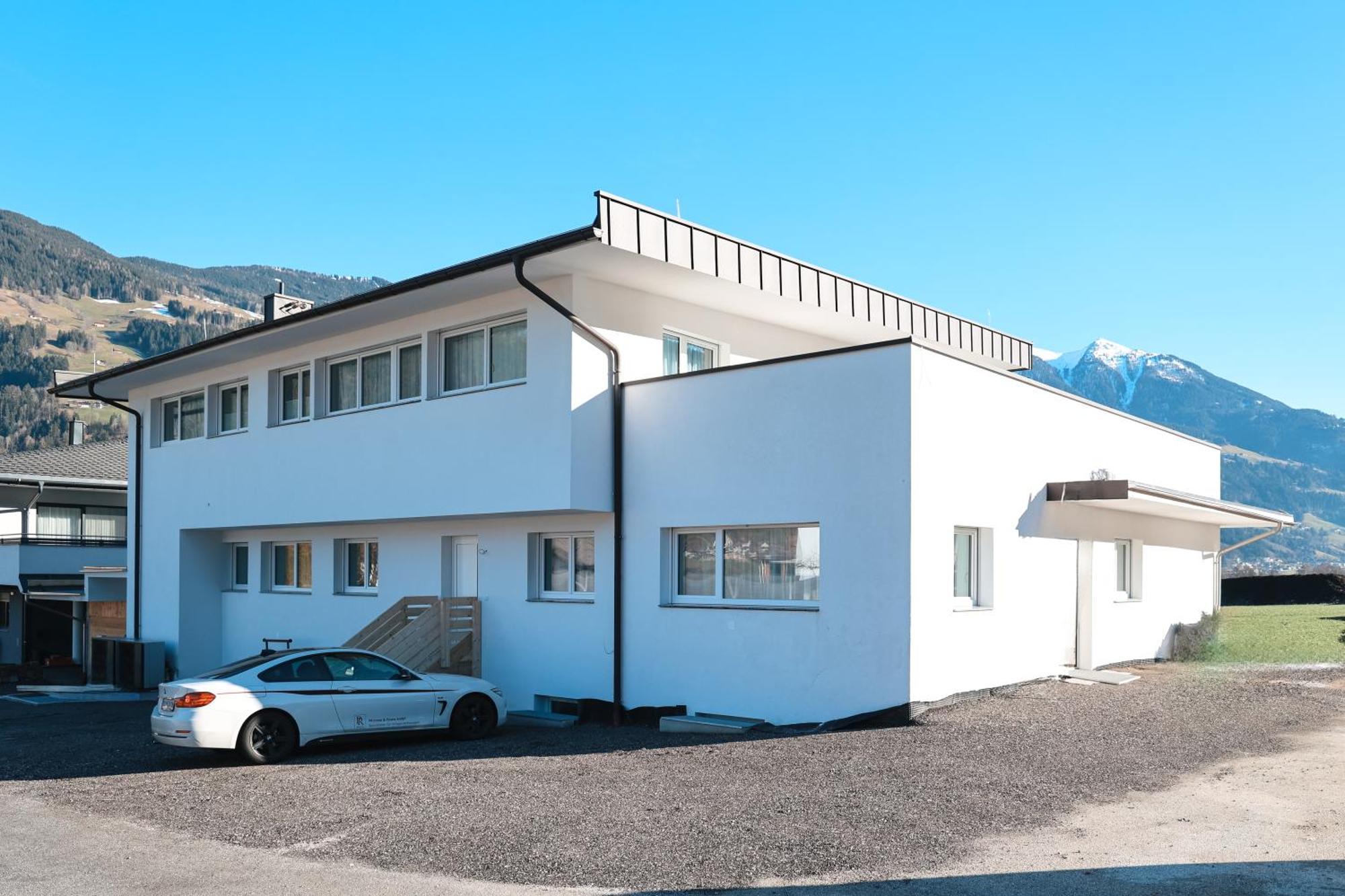Alpenluxus Presents - Marias Zillertalblick With Roof Terrace, 3 Bedrooms & Parking Space Schlitters Eksteriør bilde