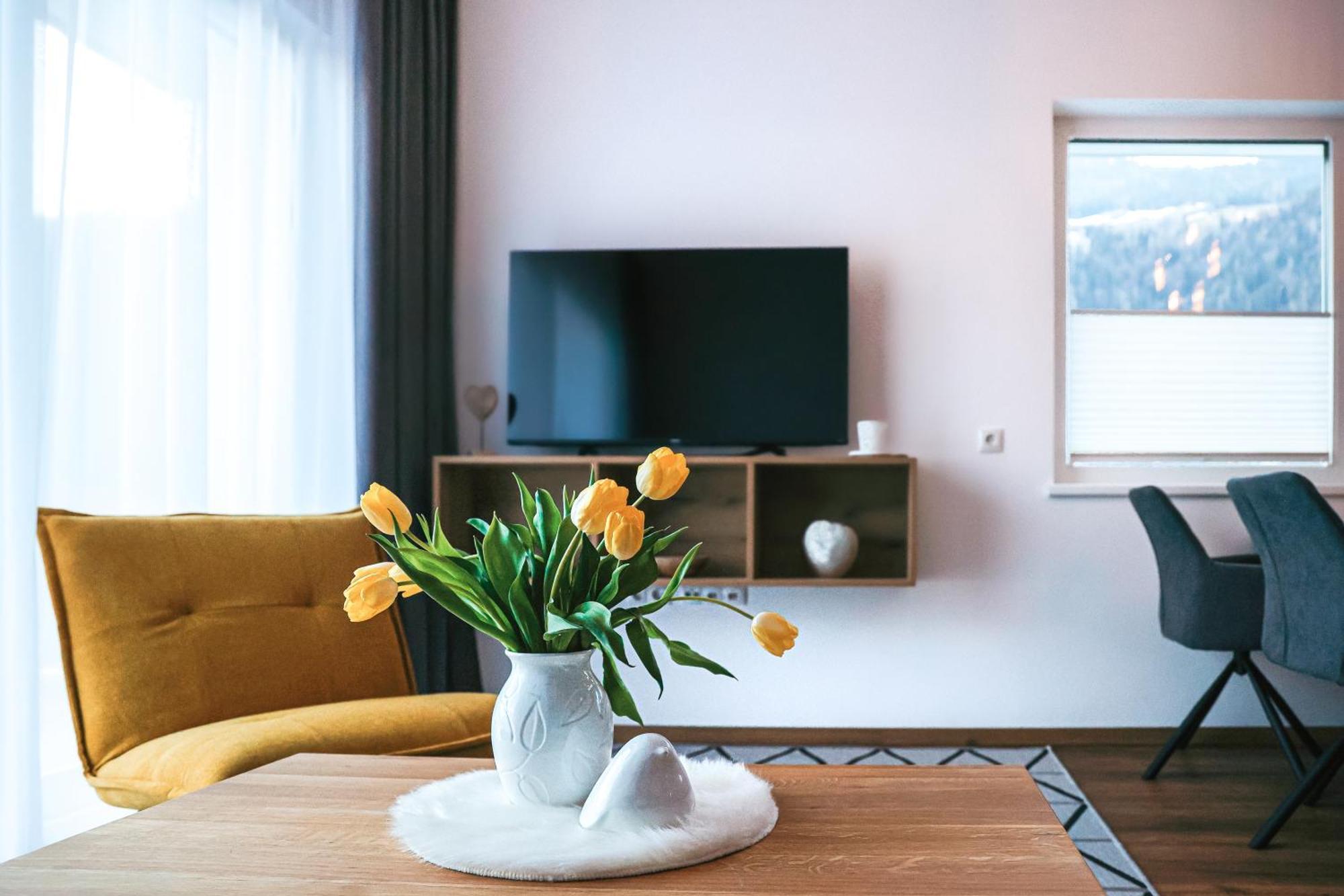 Alpenluxus Presents - Marias Zillertalblick With Roof Terrace, 3 Bedrooms & Parking Space Schlitters Eksteriør bilde