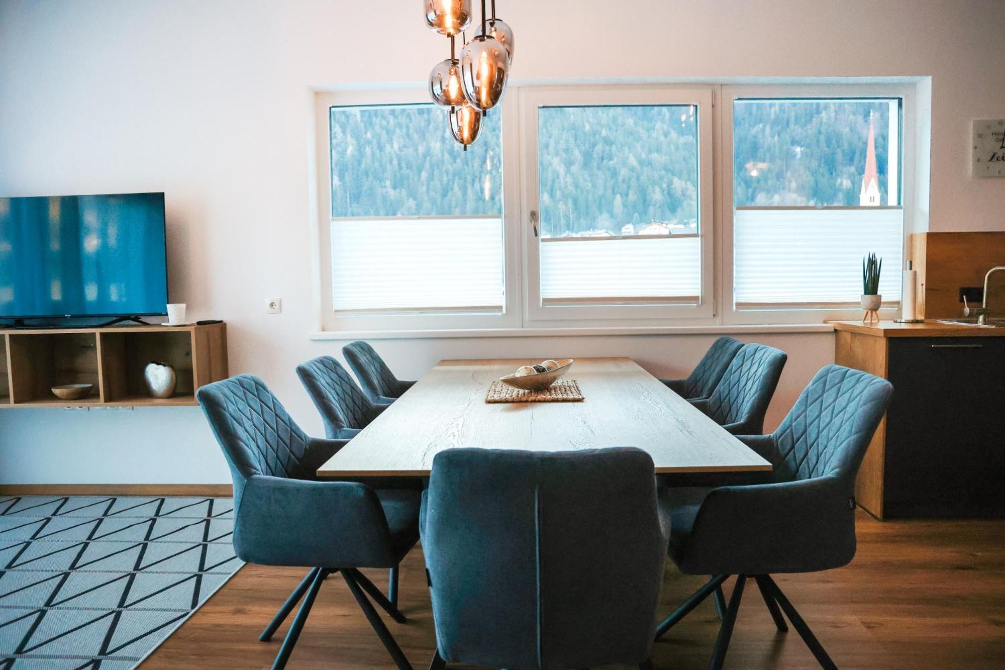 Alpenluxus Presents - Marias Zillertalblick With Roof Terrace, 3 Bedrooms & Parking Space Schlitters Eksteriør bilde